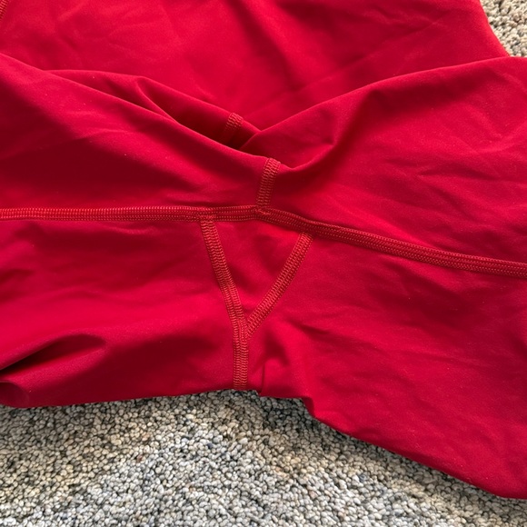 Lululemon fast and free shorts 6” size 10 - Picture 5 of 5